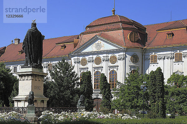 Rumänien  Crisana  Oradea  Palast des Bischofs