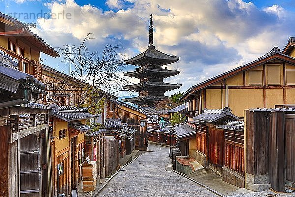 Japan  Kyoto-Stadt  Gion  Yasaka-Pagode