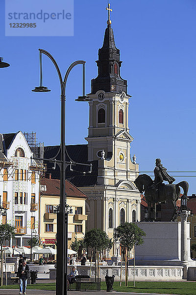 Rumänien  Crisana  Oradea  Piata Unirii  Mondkirche