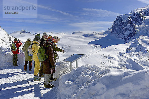 Schweiz  Kanton Waadt  Skigebiet Zermatt  Monte-Rosa-Massiv