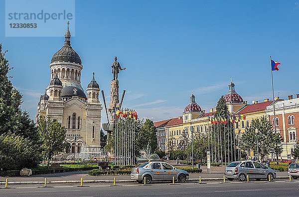 Rumänien  Transsilvanien  Cluj Napoca Stadt  Avram Iancu Platz  Orthodoxe Kirche