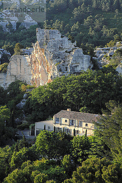 Frankreich  Provence Alpes Cote d'Azur  Bouches du Rhone (13)  Region Alpilles  Les Baux de Provence  d'Enfer Tal