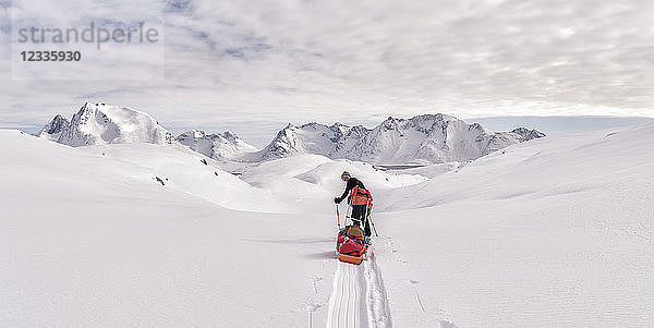 Greenland  Schweizerland Alps  Kulusuk  Tasiilaq  female ski tourer