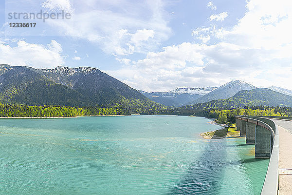 Germany  Bavaria  Sylvenstein Dam  View to Karwendel mountains in Austria