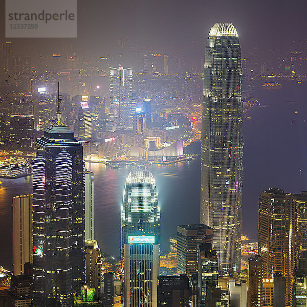 China  Hong Kong  Central and Tsim Sha Tsui at night
