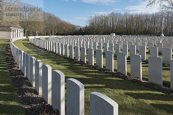 Friedhof  Britischer Militärfriedhof  Sanctuary Wood Cemetery  Erster Weltkrieg  Ypern  Westflandern  Belgien  Europa