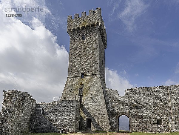 Burgruine Festung von Radicofani  Radicofani  Toskana  Italien