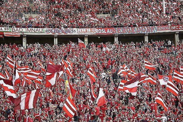 Fanblock FC Bayern  DFB-Pokalfinale 2018  Olympiastadion Berlin  Deutschland  Europa