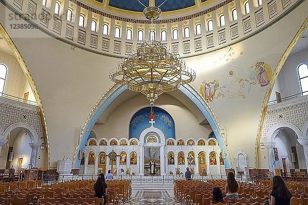 Innenansicht  Orthodoxe Auferstehungskathedrale  Kathedrale der Auferstehung Christi  Katedralja e Ringjalljës së Krishtit  Tirana  Albanien  Europa