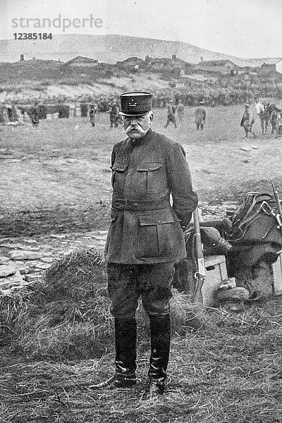 Der französische General Sarrail in Krivolak  1915  Mazedonien  Europa