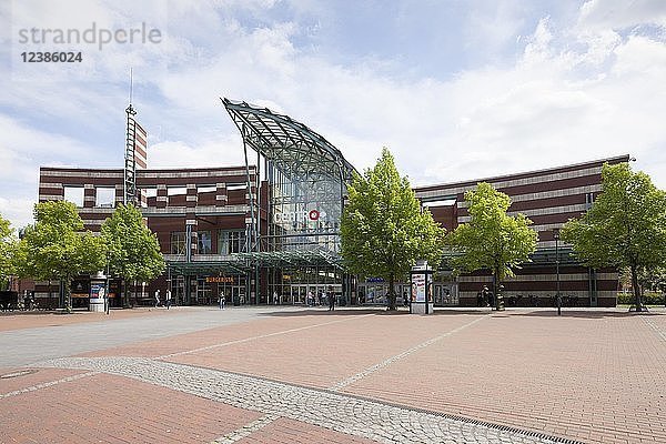 Centro  Einkaufszentrum  Neue Mitte  Oberhausen  Ruhrgebiet  Nordrhein-Westfalen  Deutschland  Europa