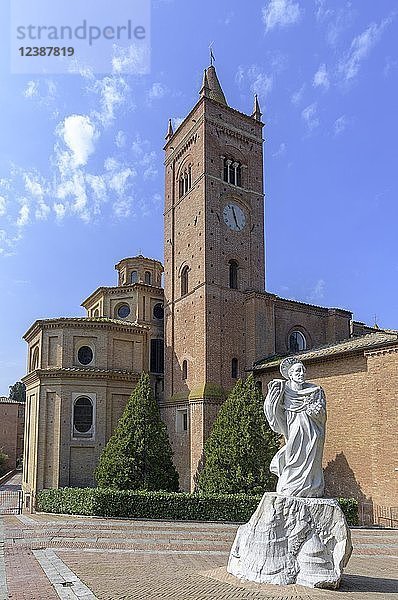 Abtei von Monte Oliveto Maggiore  Asciano  Toskana  Italien  Europa