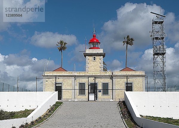 Leuchtturm  Ponta da Piedade  Lagos  Algarve  Portugal  Europa