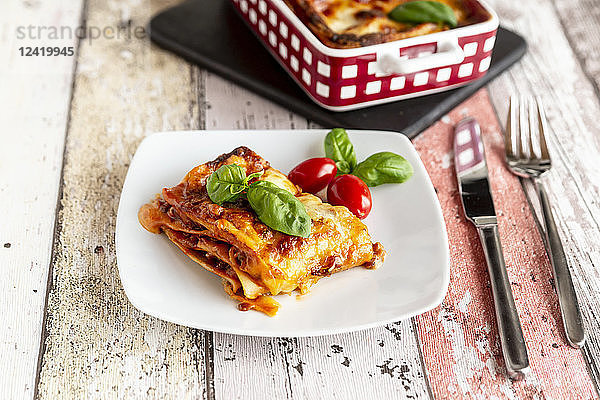 Vegetarian lasagne bolognese with basil and tomato