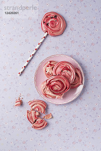 Homemade meringue with dried rose blossoms