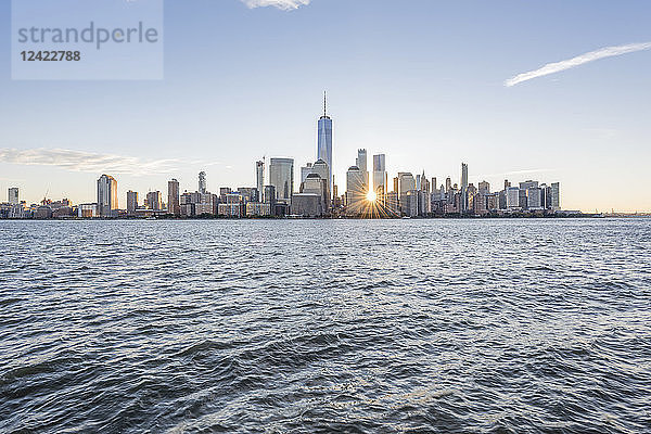USA  New York City  Manhattan  New Jersey  cityscape at sunset