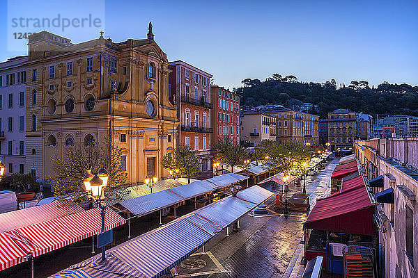 France  Provence-Alpes-Cote d'Azur  Nice  Old town  Cours Saleya  market at dawn