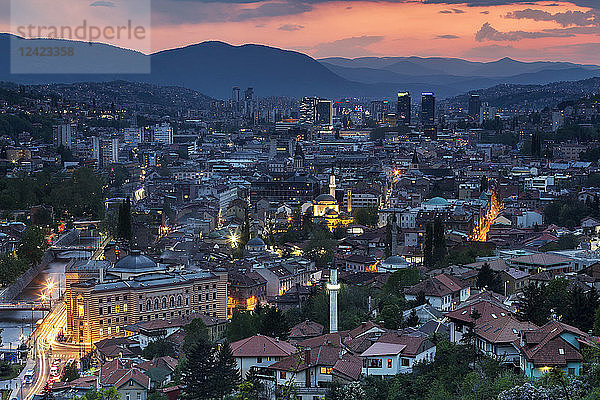Bosnia-Herzegovina  Sarajevo  Zuta tabija in the evening