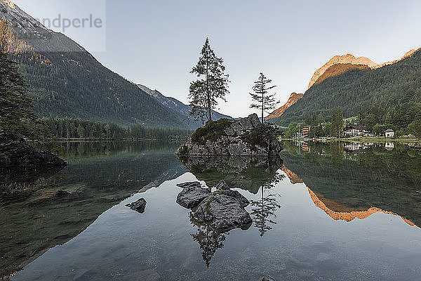 Germany  Bavaria  Berchtesgaden Alps  Lake Hintersee