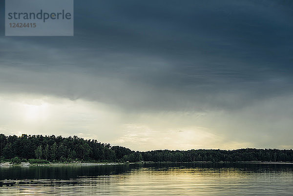 Germany  Saxony  Naunhof  lake at dusk