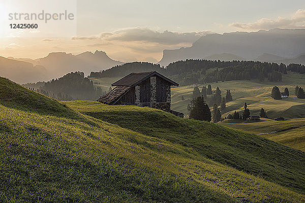 Italy  South Tyrol  Seiser Alm  barns in the morning