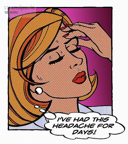 Nahaufnahme einer Frau mit anhaltenden Kopfschmerzen