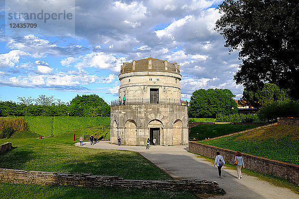 Mausoleum des Theoderich  UNESCO-Weltkulturerbe  Ravenna  Emilia-Romagna  Italien  Europa