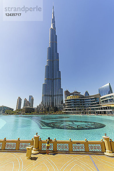 Burj Khalifa und Dubai Mall  Stadtzentrum  Dubai  Vereinigte Arabische Emirate  Naher Osten