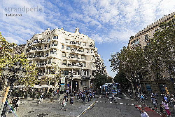 Casa Mila (La Pedrera)  UNESCO-Weltkulturerbe  Barcelona  Katalonien  Spanien  Europa