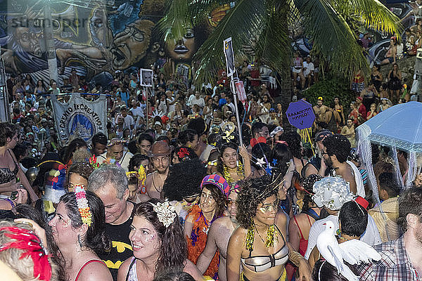 Die Straßenkarnevalstruppe Banda da Conceicao im Karneval von Rio de Janeiro  Rio de Janeiro  Brasilien  Südamerika