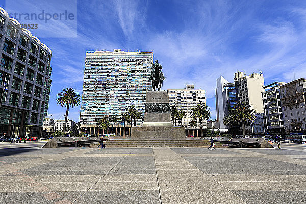 Artigas-Mausoleum  Plaza Independencia  Centro  Montevideo  Uruguay  Südamerika