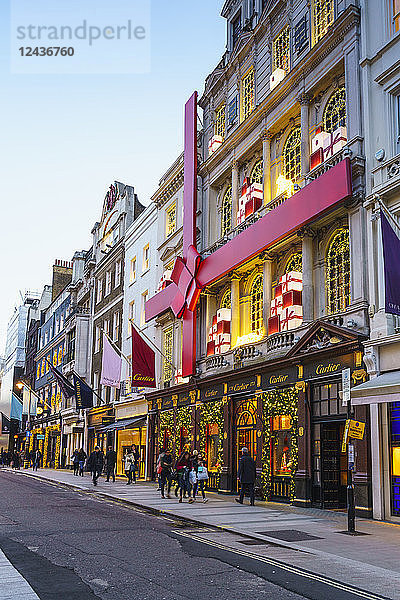 Weihnachtsdekoration im Cartier-Geschäft  New Bond Street  London  England  Vereinigtes Königreich  Europa