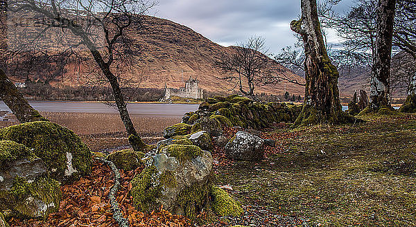 Kilchurn Castle  erbaut im 15. Jahrhundert  eine Ruine am nordöstlichen Ende von Loch Awe  Argyll und Bute  Schottland  Vereinigtes Königreich  Europa