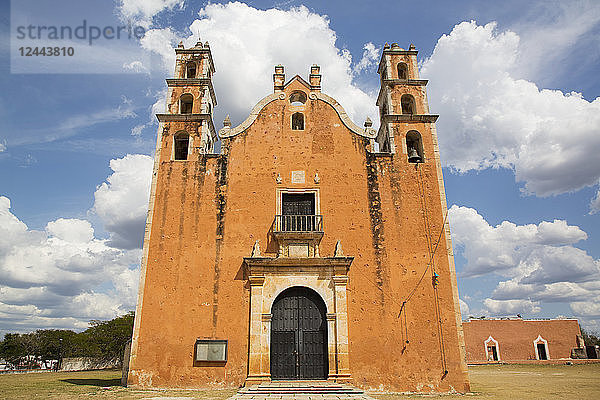 Ehemaliges Kloster Nuestra Senora de la Asuncion  16. Jahrhundert  Route der Klöster  Tecoh  Yucatan  Mexiko