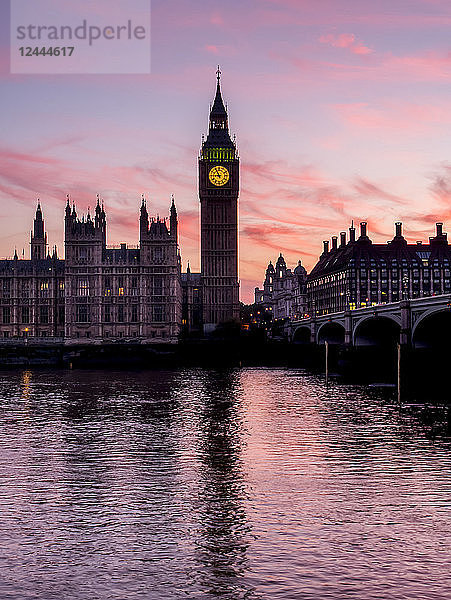 Big Ben bei Sonnenuntergang  London  England