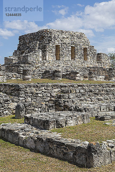 Tempel der bemalten Nischen  archäologische Stätte Mayapan  Maya-Ruinen  Yucatan  Mexiko