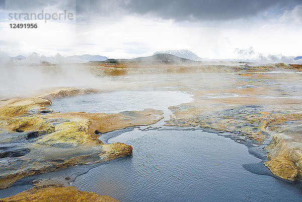 Kochende Schlammgruben in Hverir  Island