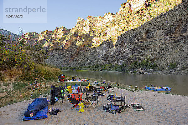 Morgens im Camp am Green River im Desolation Canyon  Utah.