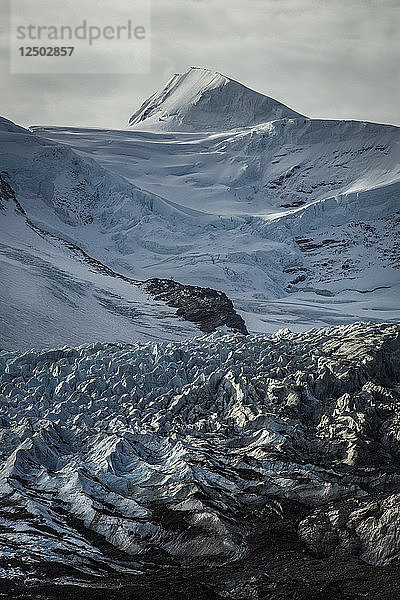 Gletscher im Mount Robson Provincial Park  British Columbia  Kanada