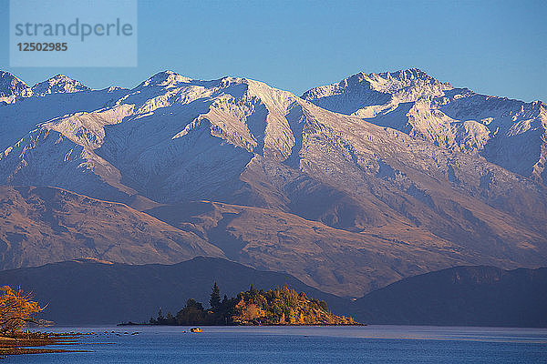Scenic View Of Wanaka Lake während Morgen in Neuseeland