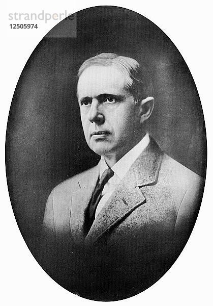Daniel R. Anthony  Vorsitzender des Haushaltsausschusses des Repräsentantenhauses  um 1920. Künstler: Unbekannt