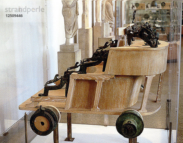 Griechischer Kriegswagen  5. Jahrhundert-3. Jahrhundert v. Chr. Künstler: Anon