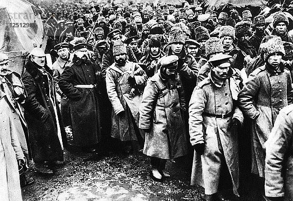 Von Deutschland gefangen genommene Russen an der Ostfront  Erster Weltkrieg  1914-1917. Künstler: Unbekannt