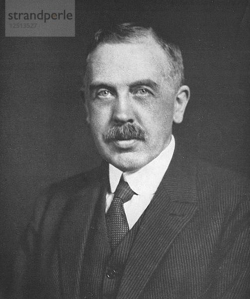 Herbert Stanley Allen (1873-1954)  englischer Mathematiker und Physiker. Künstler: Unbekannt