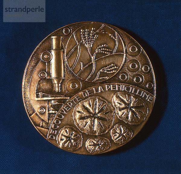 Medaille zum Gedenken an die Entdeckung des Penicillins  1945. Künstler: Unbekannt