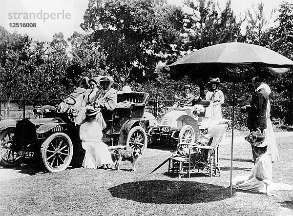 Ein Autofahrerfest  (Anfang 1900?). Künstler: Unbekannt
