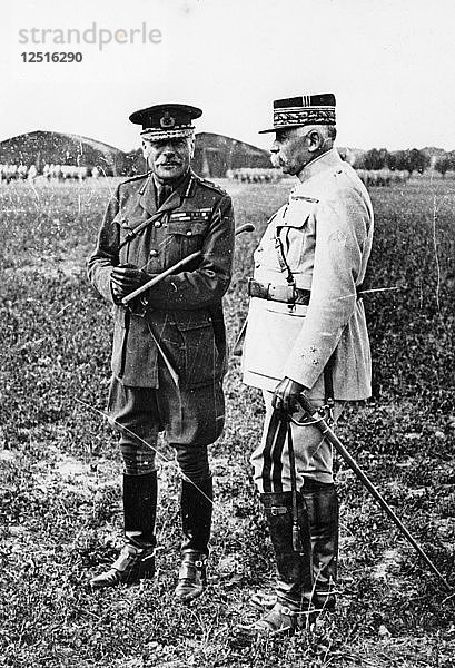 Feldmarschall Sir Douglas Haig und General Francois Anthoine  Erster Weltkrieg  ca. 1914-c1918. Künstler: Unbekannt
