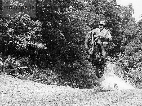 BSA-Motorrad bei der Teilnahme am Motocross des Nations  1952. Künstler: Unbekannt
