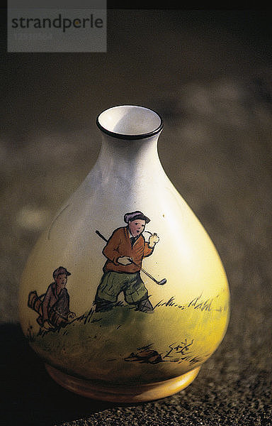 Topf mit Golfthema  Großbritannien  1920er Jahre. Künstler: Unbekannt