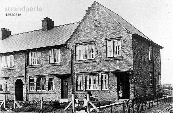 Gemeindehaus auf dem Tang Hall Estate  York  Yorkshire  1935. Künstler: Unbekannt